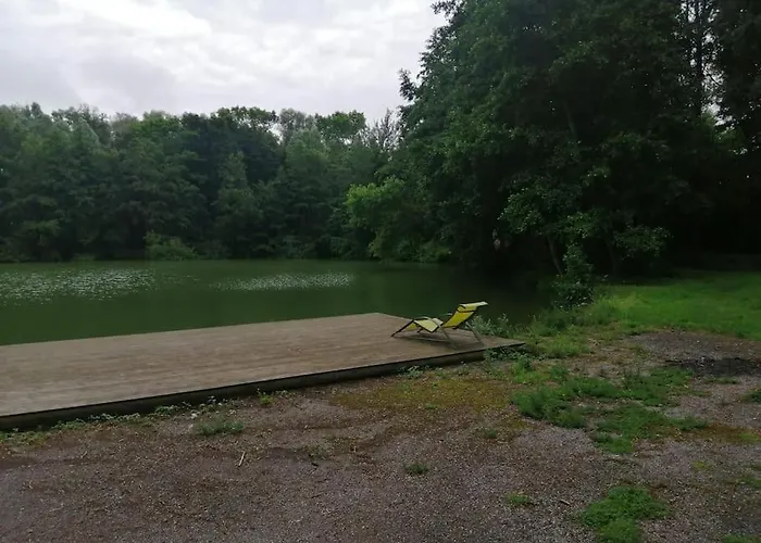 Autour De L'étang 79 Casa vacanze